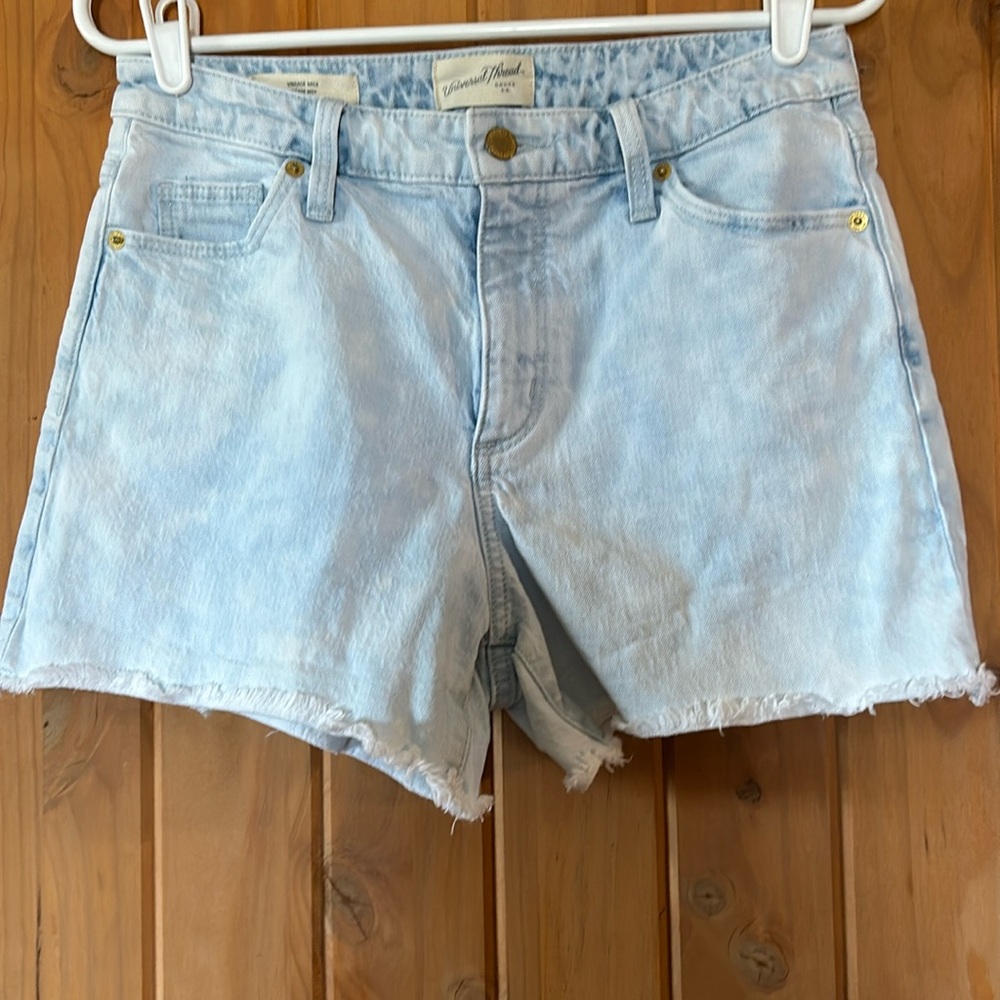 Universal Thread jean shorts
